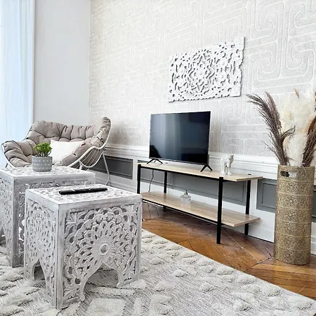 Apartment Cinnabar - Appartement 10 Personnes - Check In H24 & Wifi *